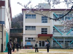 小中学校の入学式