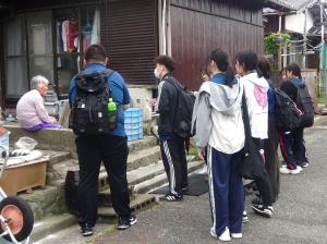 島民インタビューの様子