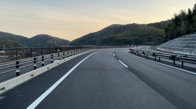 富海4車線開通(のぼり車線1)