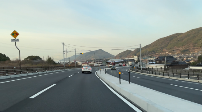 富海4車線開通(くだり車線2)