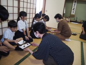 勝間小学校の訪問者2