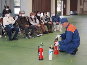 勝間公民館の11月の高齢者教室（社会見学）7