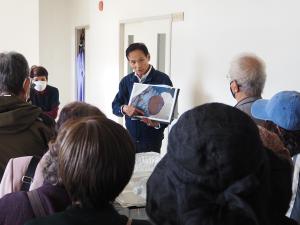 勝間公民館の11月の高齢者（社会見学）14