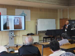 勝間公民館の12月の高齢者教室3