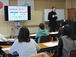 勝間公民館にじいろくらぶ（家庭教育学級）1月2