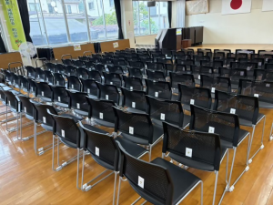 会議イス